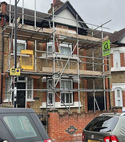 Scaffolding hire by Evans Scaffolding