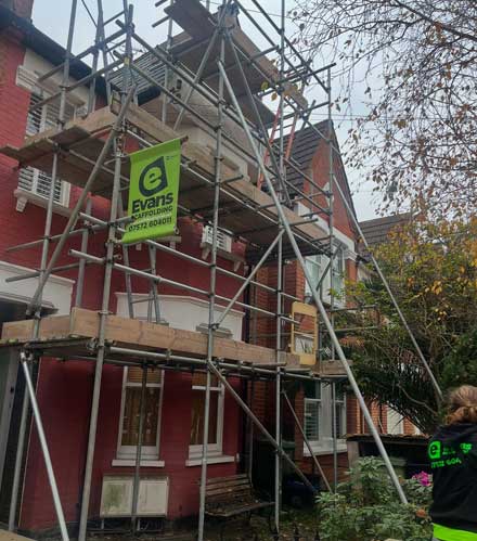 Flexible scaffolding hire across Surrey